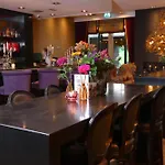 Отель Der Valk Op De Veluwe