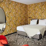Отель Der Valk Op De Veluwe 4*