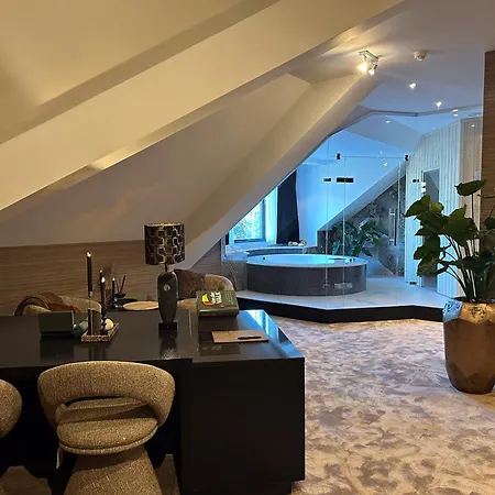 Der Valk Op De Veluwe Hotel 4*